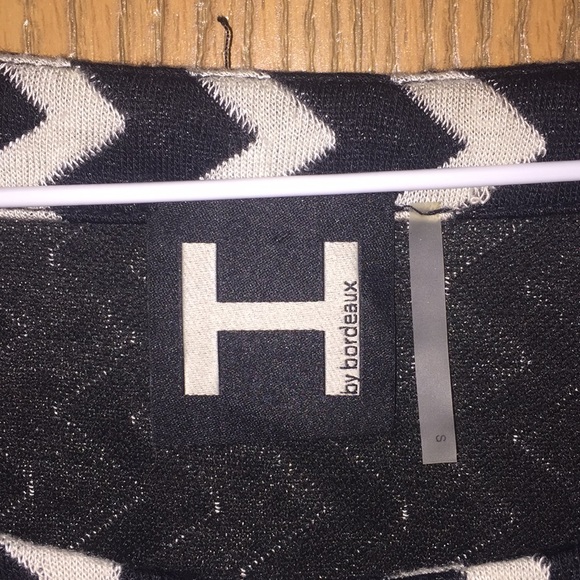 H by Bordeaux black and white crewneck sweater - Picture 2 of 4